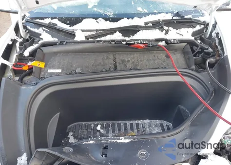 2023 Tesla Model Y Performance Dual Motor All-Wheel Drive z USA, uszkodzony, nr VIN 7SAYGDEF2PF832425